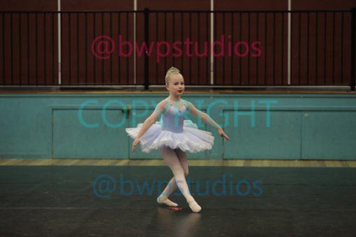 W06 0883