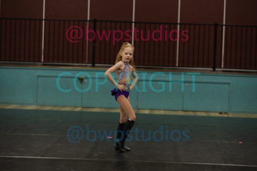 W06 4588