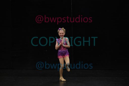 W08 6077