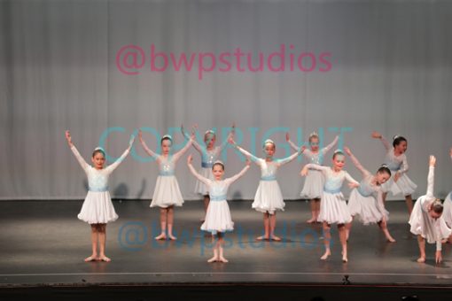 KICK 8 Lyrical